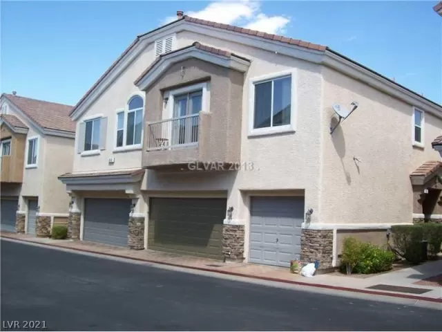 MLS: 2319392 Condo For Sale