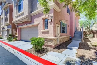 Photo #2: 2319410 Listing