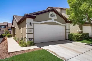 Photo #1: 2319430 Listing 