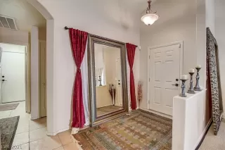 Photo #4: 2319430 Listing 