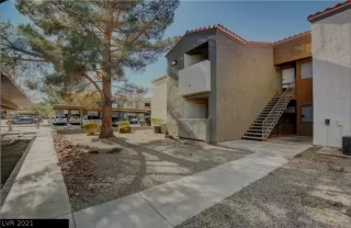 Photo #2: 2319444 Listing 