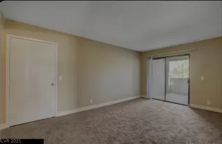 Photo #4: 2319444 Listing 