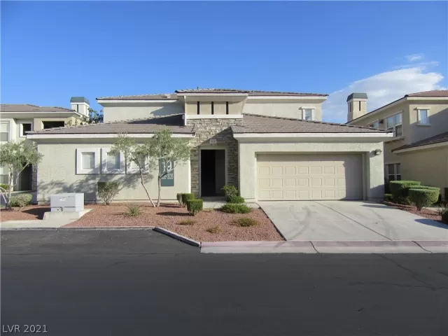 MLS: 2319480 Condo For Sale