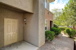 Photo #2: 2319502 Listing 