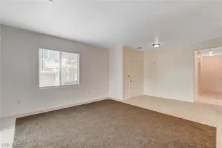 Photo #6: 2319502 Listing 