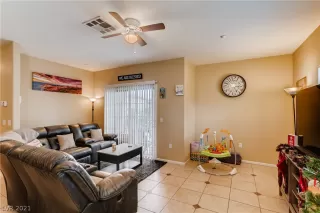 Photo #2: 2319514 Listing 