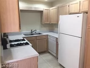 Photo #6: 2319520 Listing 