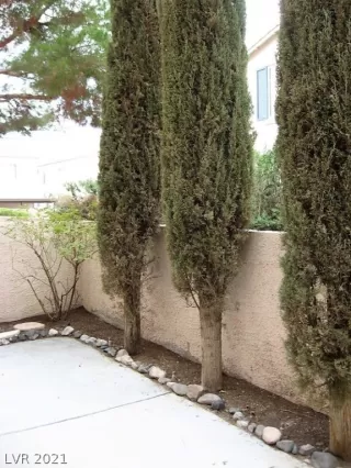 Photo #4: 2319552 Listing 