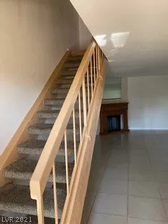 Photo #2: 2319560 Listing