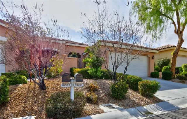 MLS: 2319607 Condo For Sale