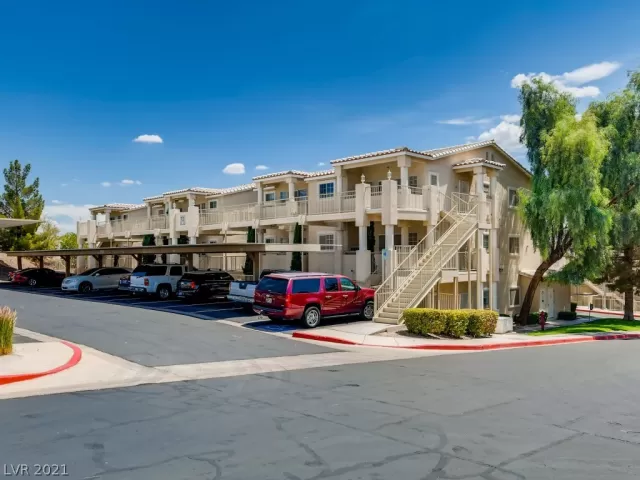 MLS: 2319702 Condo For Sale