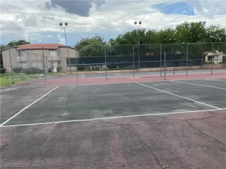 Photo #3: 2319703 Listing 