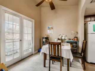 Photo #6: 2319708 Listing 