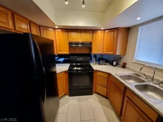 Photo #2: 2319714 Listing 