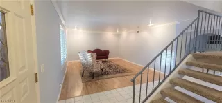 Photo #3: 2319720 Listing