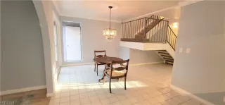 Photo #6: 2319720 Listing