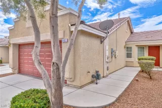 Photo #1: 2319767 Listing