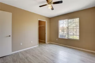 Photo #6: 2319769 Listing