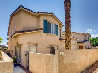 Photo #1: 2319787 Listing 