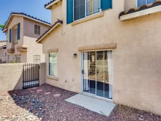 Photo #3: 2319787 Listing 