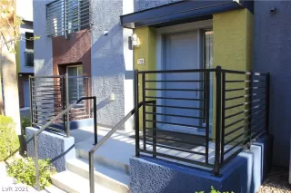 Photo #5: 2319929 Listing 