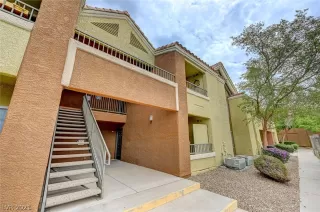 Photo #6: 2319950 Listing