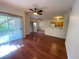 Photo #1: 2320000 Listing 