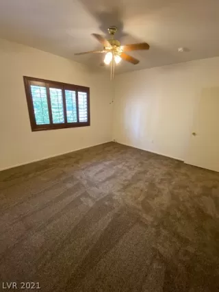 Photo #6: 2320000 Listing 