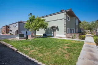 Photo #2: 2320023 Listing