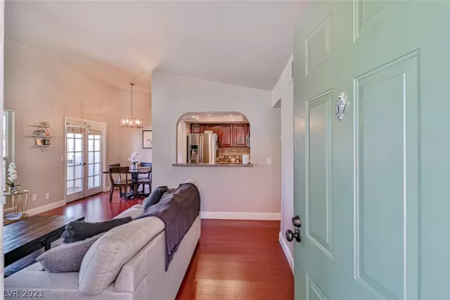 MLS: 2320092 Condo For Sale