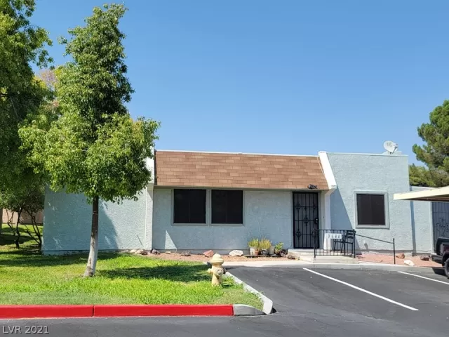 MLS: 2320094 Condo For Sale