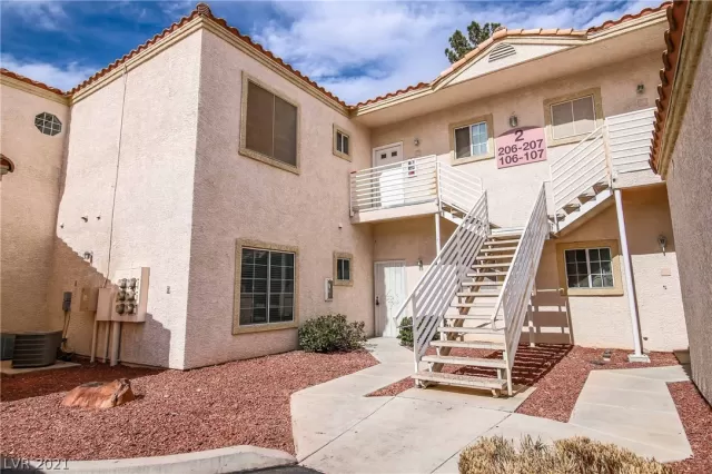 MLS: 2320105 Condo For Sale