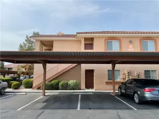 Photo #4: 2320280 Listing 