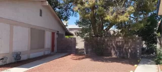 Photo #3: 2320298 Listing 