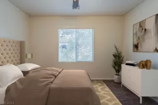 Photo #2: 2320368 Listing 