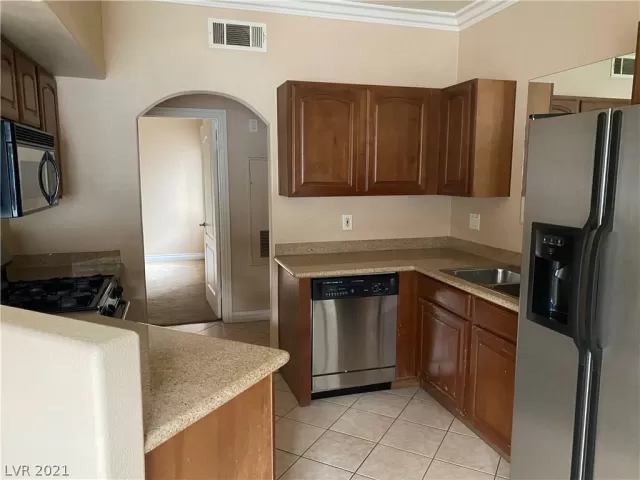 MLS: 2320477 Condo For Sale