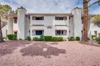 Photo #2: 2320492 Listing 