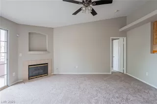 Photo #4: 2320511 Listing 