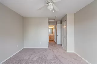 Photo #6: 2320511 Listing 