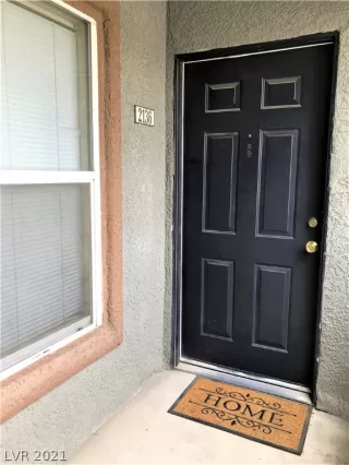 Photo #2: 2320603 Listing