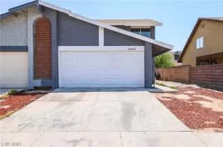 Photo #2: 2320605 Listing