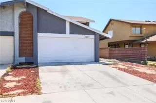 Photo #3: 2320605 Listing