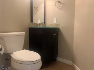 Photo #4: 2320613 Listing 