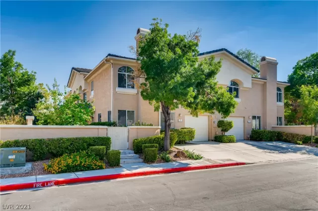 MLS: 2320617 Condo For Sale