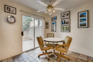 Photo #4: 2320617 Listing 