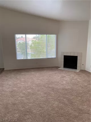 Photo #2: 2320650 Listing