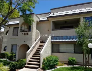 Photo #2: 2320658 Listing 