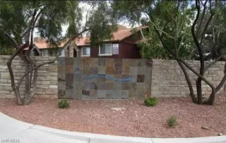 Photo #2: 2320693 Listing