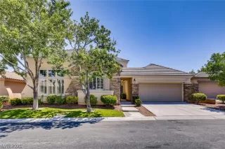 Photo #1: 2320708 Listing 