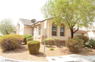 Photo #1: 2320720 Listing 